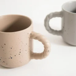 Best inny Kubek ceramiczny beżowy 520 ml