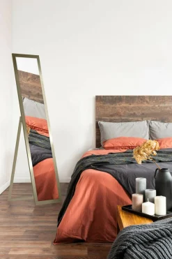 Online Lustro stojące w złotej ramie SLIM 40x160 cm