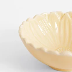 inny Miski, Patery I Półmiski^Miska żółta kwiatek 180 ml