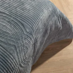 Koce I Narzuty^Narzuta na łóżko jasnoniebieska SILKY 200x220 cm