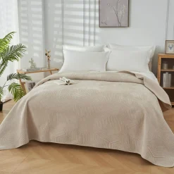 Best inny Narzuta na łóżko kremowa HYPNOSE 220x240 cm