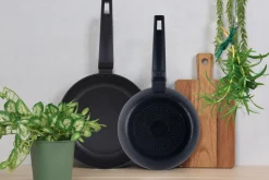 Discount Patelnia na indukcję czarna OLIO 20 cm