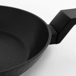 Discount Patelnia na indukcję czarna OLIO 20 cm