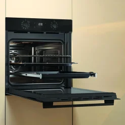 WHIRLPOOL Piekarniki^Piekarnik do zabudowy z hydrolizą czarny OMK58HU1B