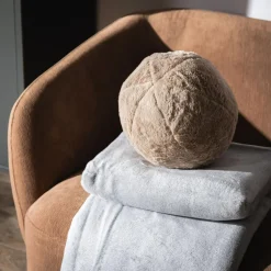 inny Poduszka dekoracyjna kula beżowa GLOBE 27 cm