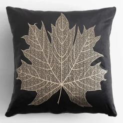 Best inny Poszewka dekoracyjna w złoty liść czarna MAPLE 45x45 cm
