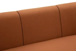 Sofy^Sofa na wysokich nóżkach ruda OLIVIO
